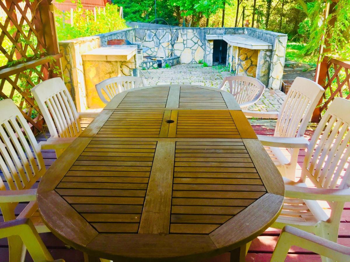 Apollo Inn Velence Exteriör bild